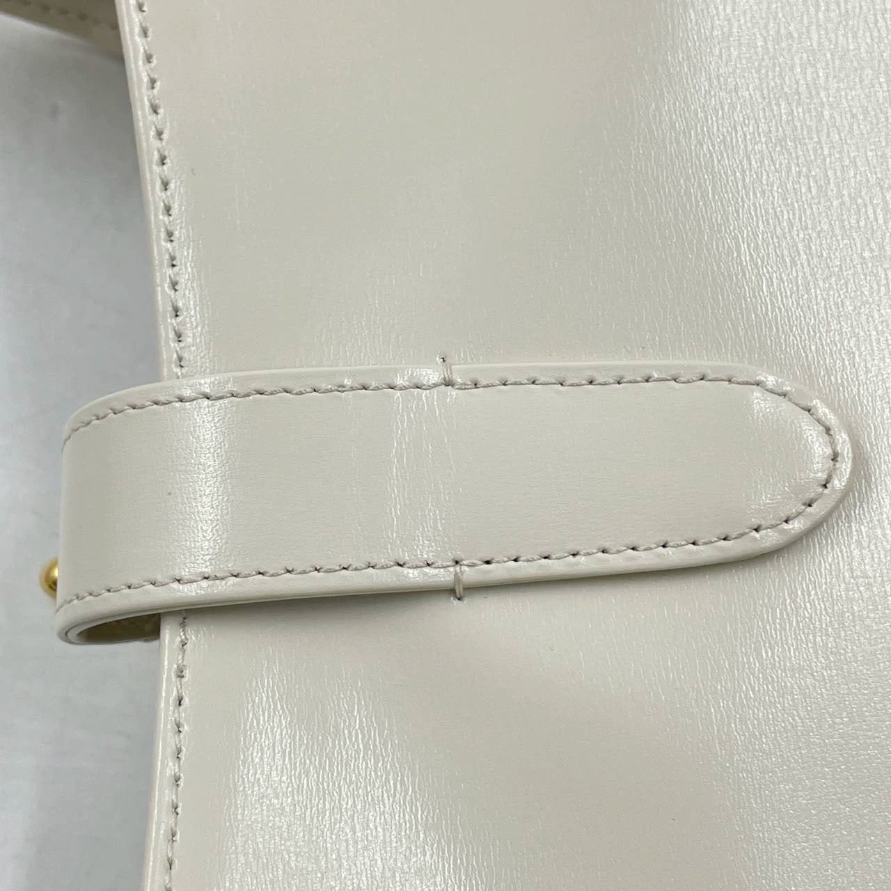 Sold Gucci Jackie 1961 Small Leather Bag with Adjustable Strap White