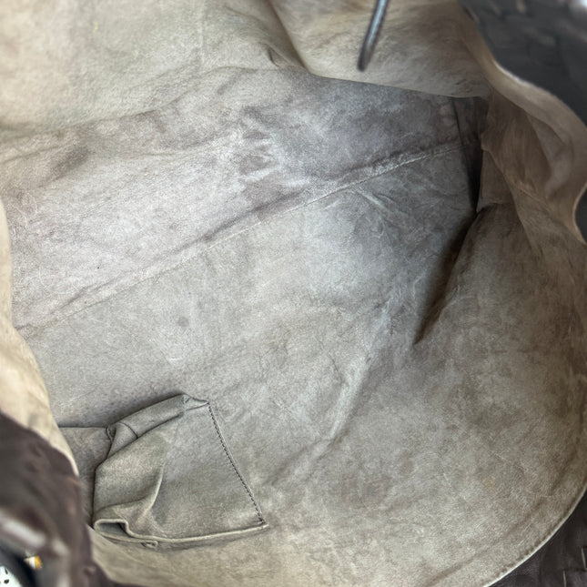 Sold Bottega Veneta Garda Shoulder Bag Intrecciato Nappa Leather Dark Chocolate Brown Large 33cm