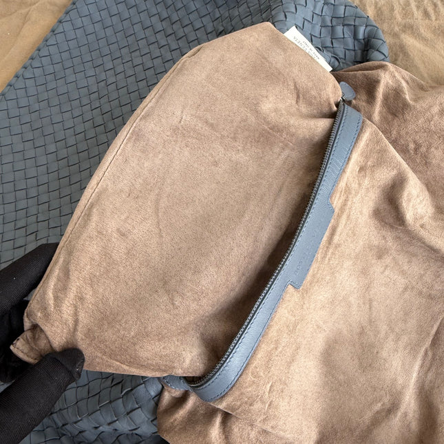 Bottega Veneta Veneta Hobo Misty Blue Intrecciato Leather Bag Medium 45cm