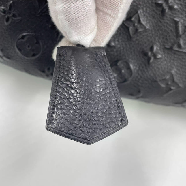 Louis Vuitton Neo Papillon Revelation GM Black Leather Shoulder Bag