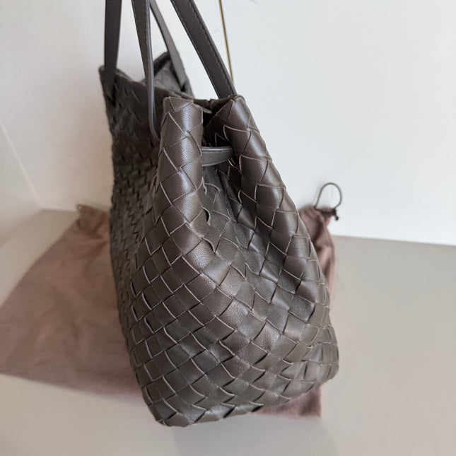 Bottega Veneta NEW Garda Tote Leather Interior Intrecciato Chocolate Brown Medium 24cm