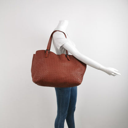 Bottega Veneta Cesta Tote Nappa Intrecciato Leather Brick Red 37cm