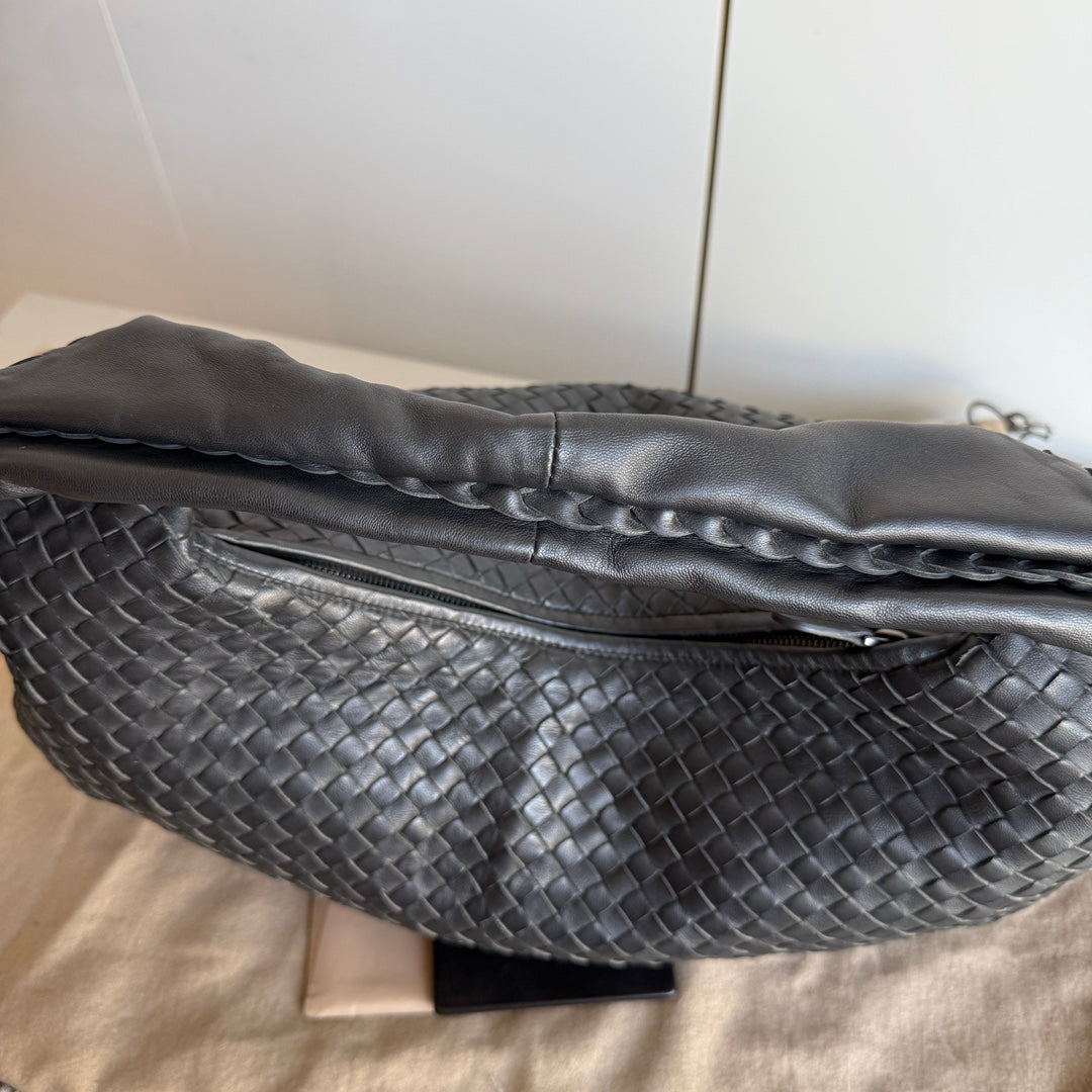 Bottega Veneta Belly Hobo Intrecciato Black Large 53cm NEVER WORN