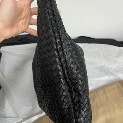 Bottega Veneta Veneta Intrecciato Hobo Bag Large Black Lambskin leather 48cm