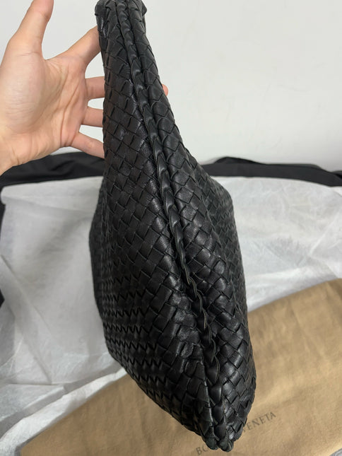 Bottega Veneta Veneta Intrecciato Hobo Bag Large Black Lambskin leather 48cm