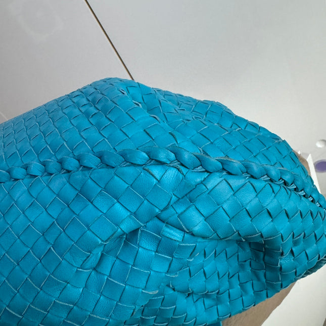 Sold Bottega Veneta Belly Hobo Intrecciato Lambskin Leather Sky Blue Large 50cm