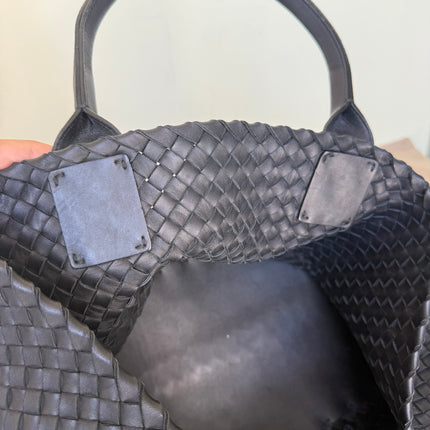 Bottega Veneta Cabat Large Intreccio Leather Tote Bag Black 45cm