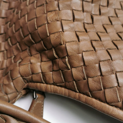 Bottega Veneta Belly Hobo Milk Chocolate Brown Maxi 50cm Intrecciato Leather