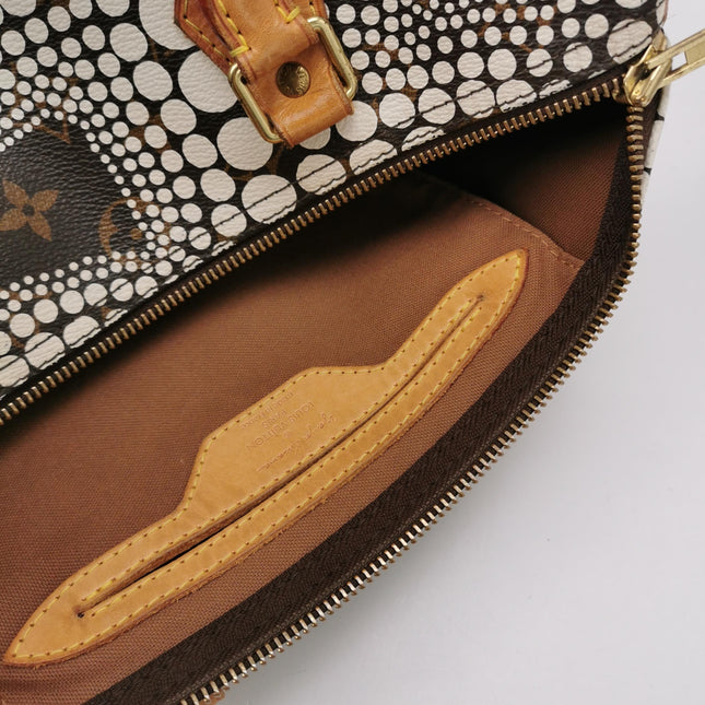Louis Vuitton Kusama Town Speedy 30 White Top Handle Bag