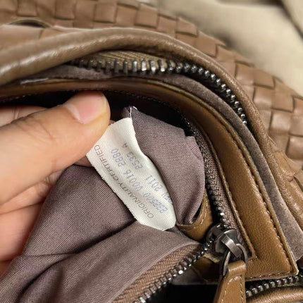Bottega Veneta Belly Hobo Milk Chocolate Brown Maxi 50cm Intrecciato Leather