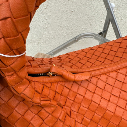 Sold Bottega Veneta Veneta Hobo Medium 40cm Lambskin Leather Orange