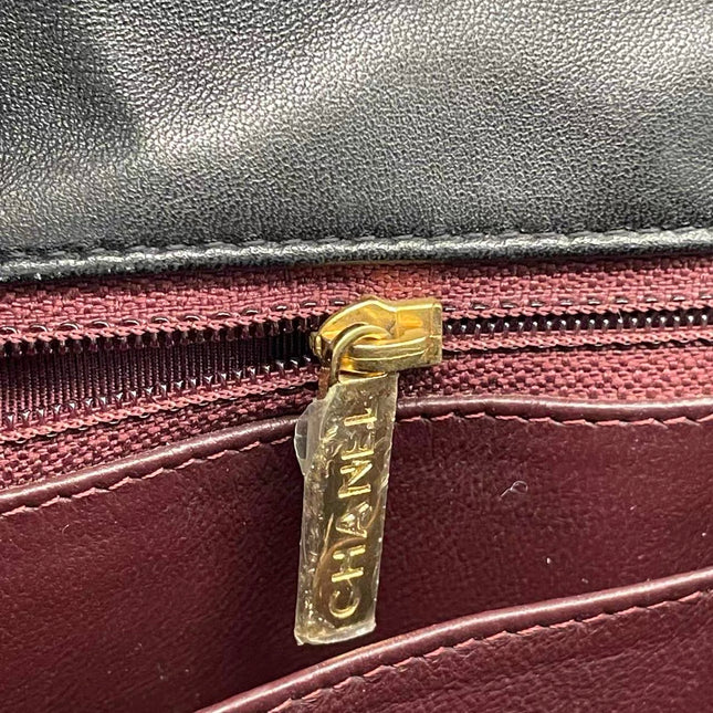 Chanel Classic Flap Maxi 2011 Black Lambskin Leather Single Flap with Gold Hardware