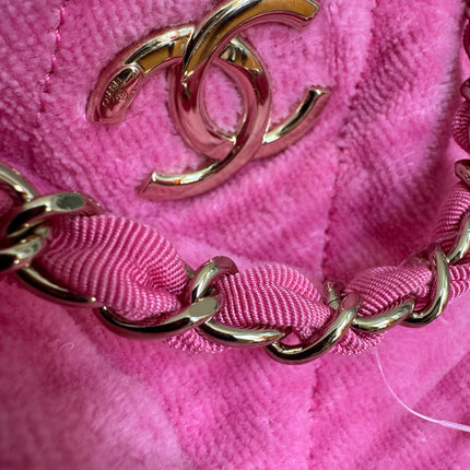 Chanel Coco Beach Quilted Hobo Pink Soft Cloth 2023