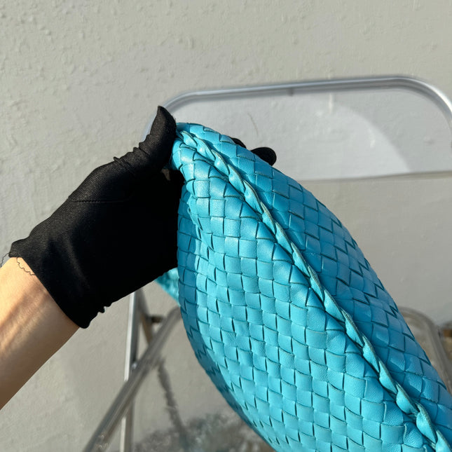 Bottega Veneta Veneta Hobo Medium Light Blue Intrecciato Leather Bag 40cm