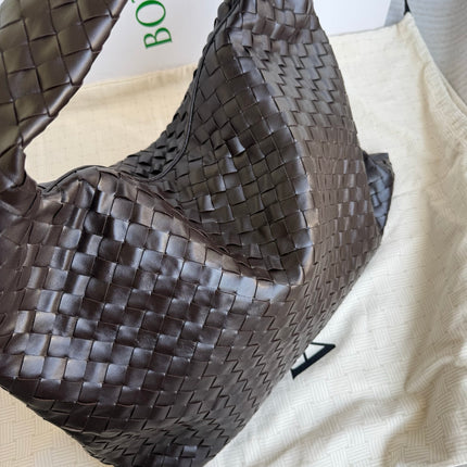 Bottega Veneta Hop Large Leather Fondant Chocolate Brown Hobo Bag