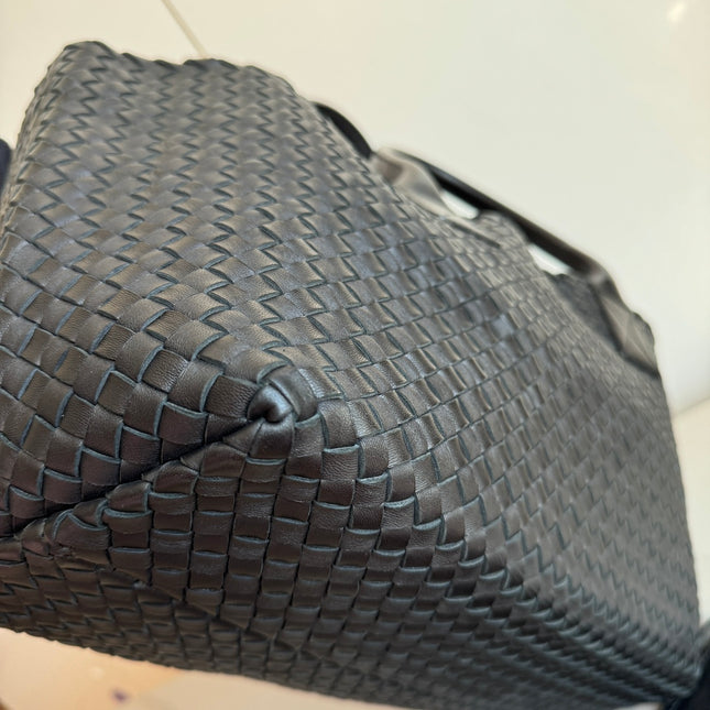 Sold Bottega Veneta Cabat Large Intreccio Leather Tote Bag Black 40cm