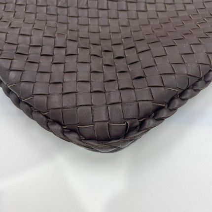 Bottega Veneta Veneta Hobo Maxi Dark Brown Lambskin Leather 52cm