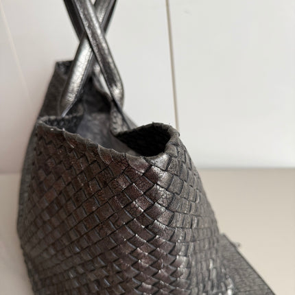 Bottega Veneta Cabat Maxi Intreccio Leather Tote Bag Metallic 50cm