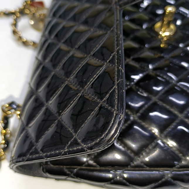 Chanel Classic Flap Medium Black Patent Leather Gold HW Seasonal Chain