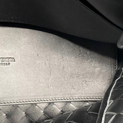 Bottega Veneta Andiamo Medium Black Intrecciato Leather Handbag