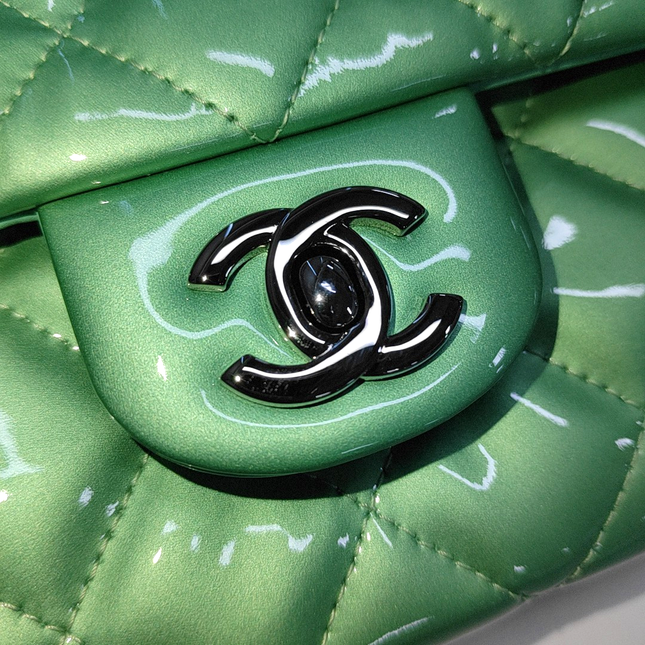 Chanel Envelope Clutch with Chains 2013 Shoulder Bag Apple Green Patent Leather
