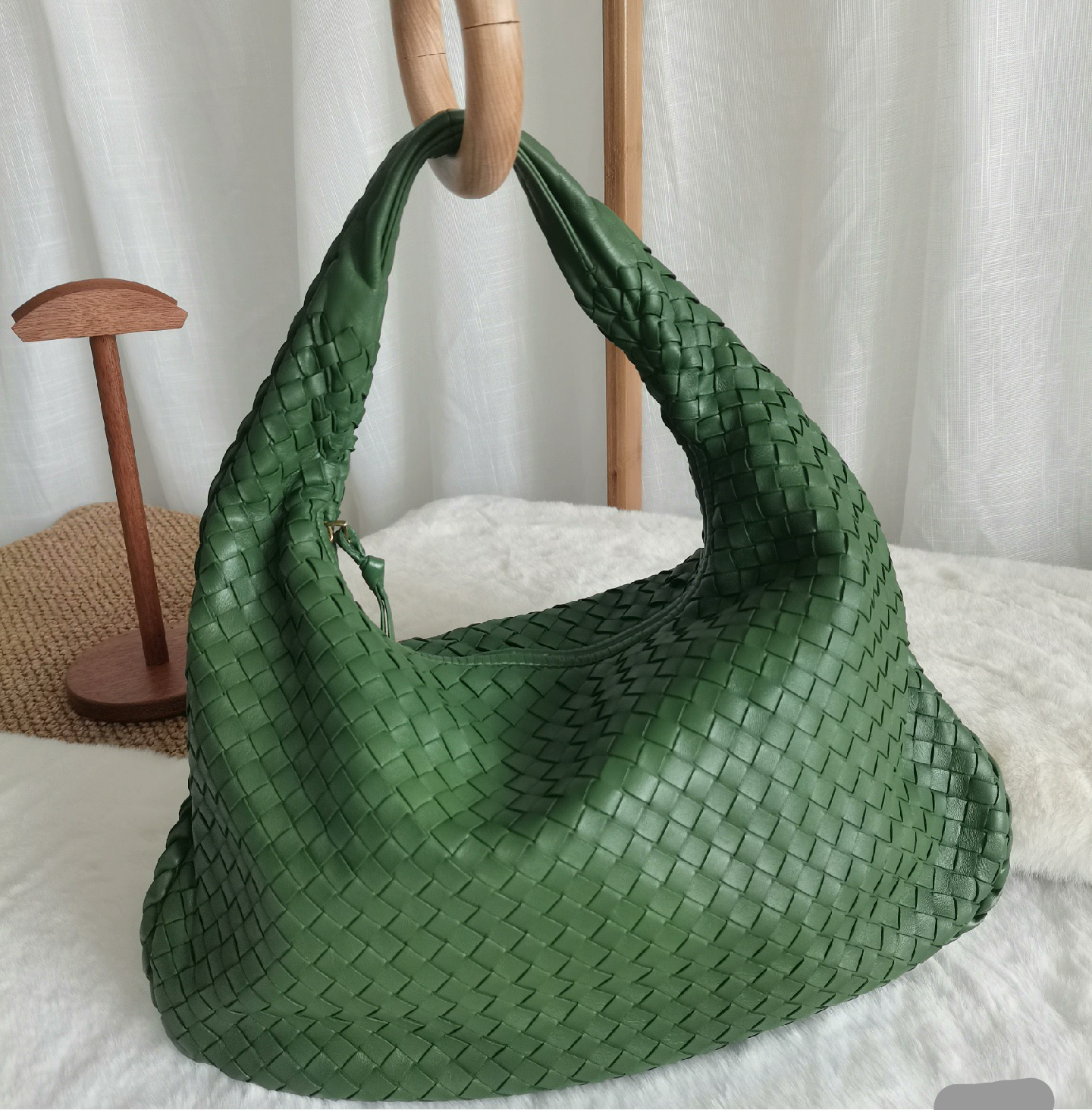 Bottega Veneta Veneta Hobo Dark Green Lambskin Leather 40cm-Luxbags