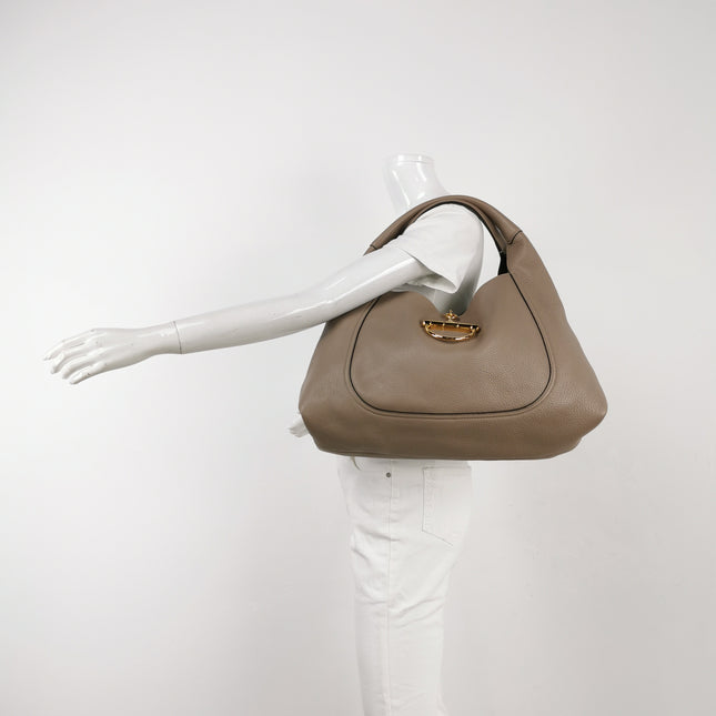 Gucci Softbit Maxi Shoulder Bag Beige Calfskin Leather 2024