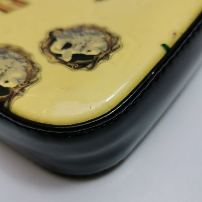 Louis Vuitton Vernis Sticker Pochette Accessoire Beige Patent Leather