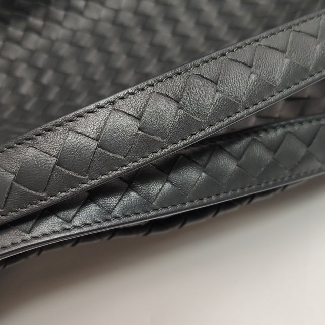 Bottega Veneta Garda Black Intrecciato Nappa Leather Large 33cm