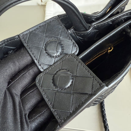 Bottega Veneta Small Andiamo Black Intrecciato Handbag 2023