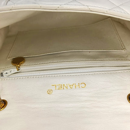 Chanel Diana CC Flap Bag Small Vintage White Lambskin Leather with 24k Gold HW, 1989-1991