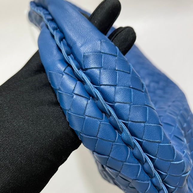 Sold Bottega Veneta Veneta Hobo Medium Blue Intrecciato Leather Bag 47cm