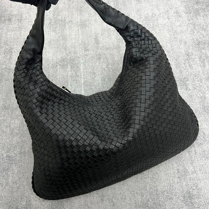 Bottega Veneta Veneta Hobo Maxi Black Leather 52cm