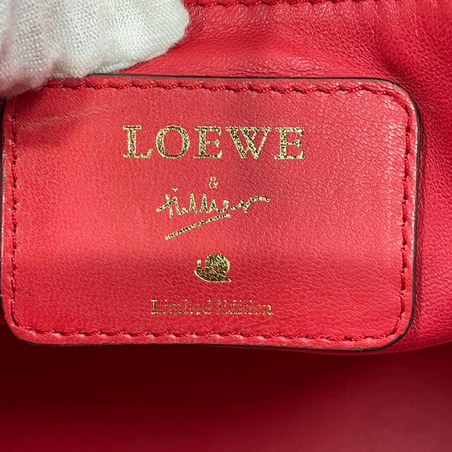 Loewe Amazona 36 Medium Red Leather Snail Lock Gold-tone Hardware