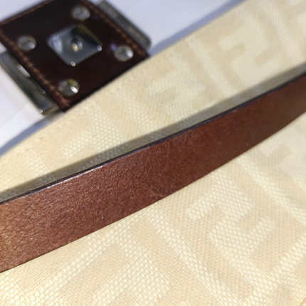 Fendi Baguette Vintage Beige Canvas Zucca Print Shoulder Bag