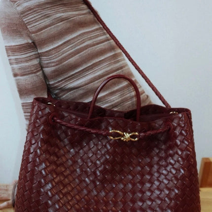 Bottega Veneta Andiamo Large Burgundy Handbag
