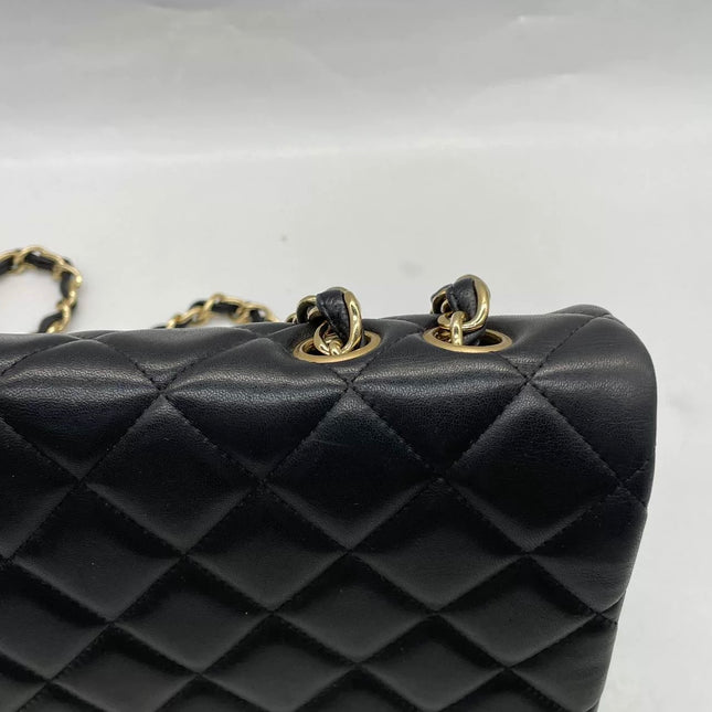 Chanel Classic Flap Jumbo Black Lambskin Leather Single Flap Gold Hardware 2010-11