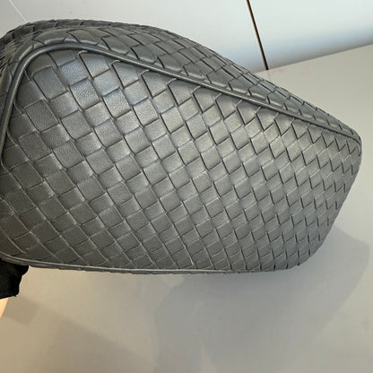 Bottega Veneta Sloane Shoulder Bag Grey Small 25cm