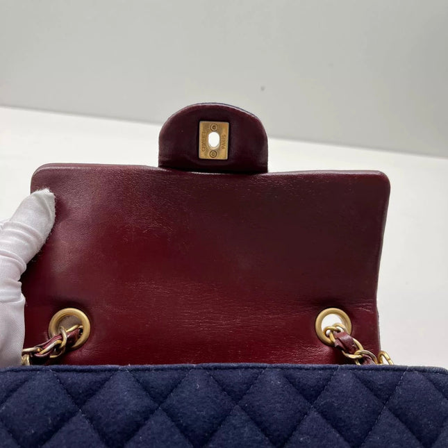 Chanel Classic Flap Mini Métiers d'Art Paris-Hamburg 2018 Wool Nautical Charms