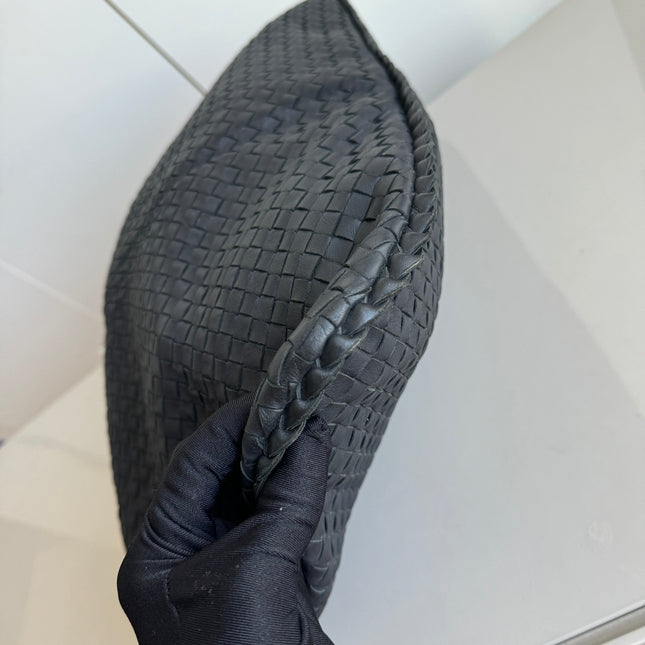 Sold Bottega Veneta Veneta Hobo Large Black 54cm Lambskin Leather
