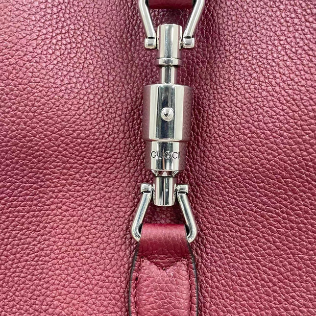 Gucci Jackie 1961 Burgundy Large Pebbled Leather Shoulder Bag with Strap