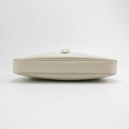 Sold Gucci Jackie 1961 Small Leather Bag with Adjustable Strap Size White