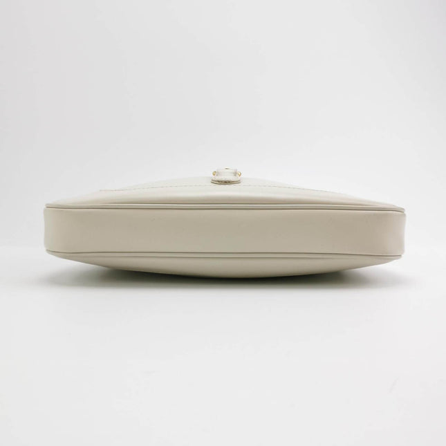 Sold Gucci Jackie 1961 Small Leather Bag with Adjustable Strap Size White