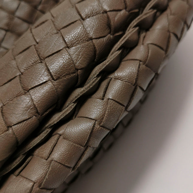 Bottega Veneta Belly Hobo Intreccio Leather Grey Large 54cm