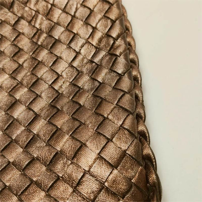 Sold Bottega Veneta Veneta Hobo Metallic Copper Leather Medium 38.5