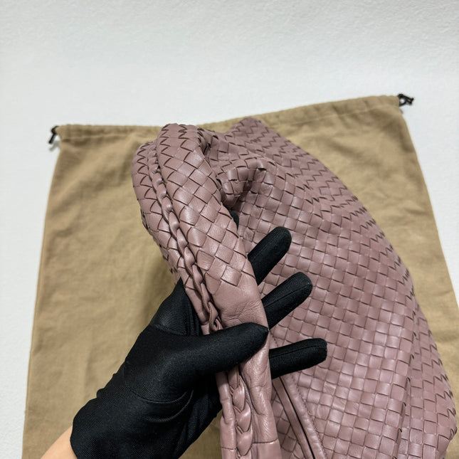 Sold Bottega Veneta Belly Hobo Intrecciato Lambskin Leather Nude Purple Medium 40cm