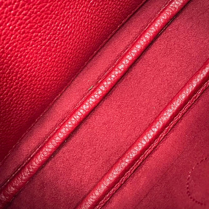 Gucci Jackie 1961 Small Red Pebbled Leather Shoulder Bag
