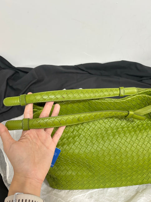 Bottega Veneta Garda Avocado Green Intrecciato Nappa Leather Large 33cm