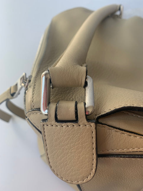 Sold Loewe Puzzle Crossbody Bag Medium Beige Leather