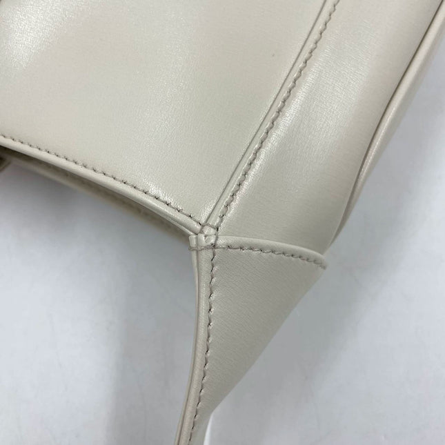 Gucci Jackie 1961 White Leather Bag with Adjustable Strap Size Small